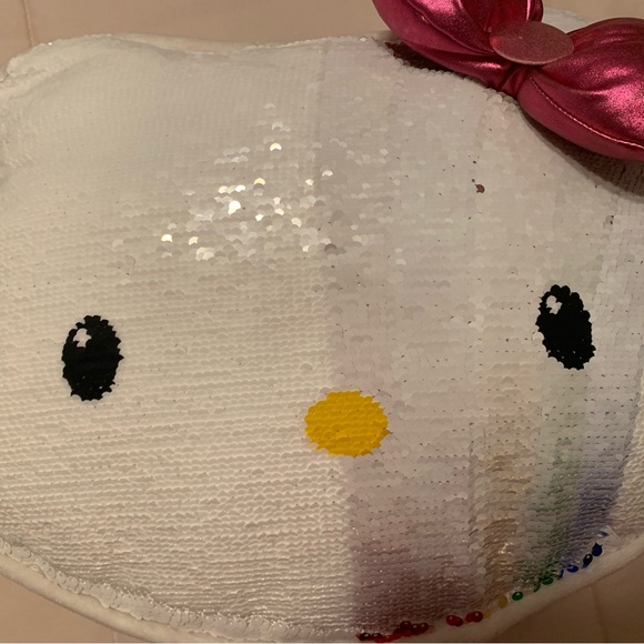 Sanrio Hello Kitty Flip Sequin Pillow Collectible - Picture 5 of 8